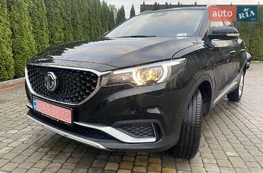 MG ZS EV 2020