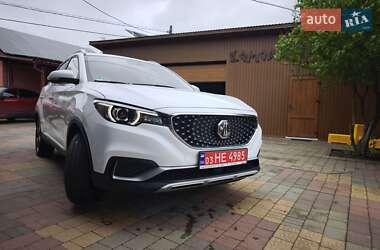 MG ZS EV 2021