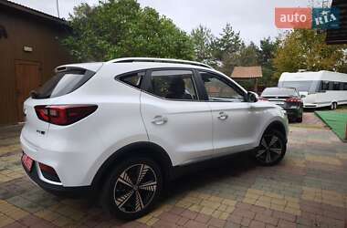 Внедорожник / Кроссовер MG ZS EV 2021 в 