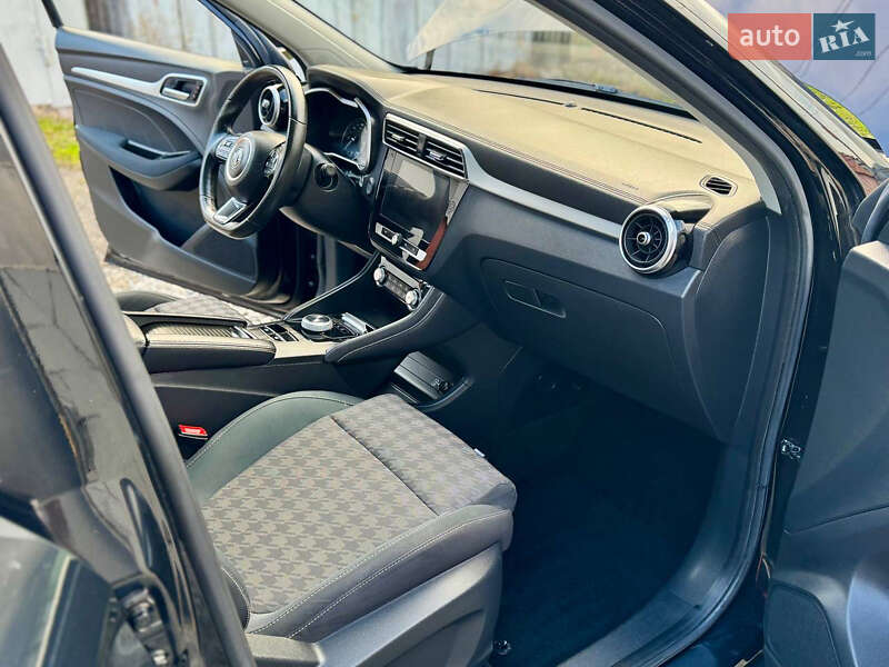 Позашляховик / Кросовер MG ZS EV 2020 в Дрогобичі фото 63 Позашляховик / Кросовер MG ZS EV 2020 в Дрогобичі