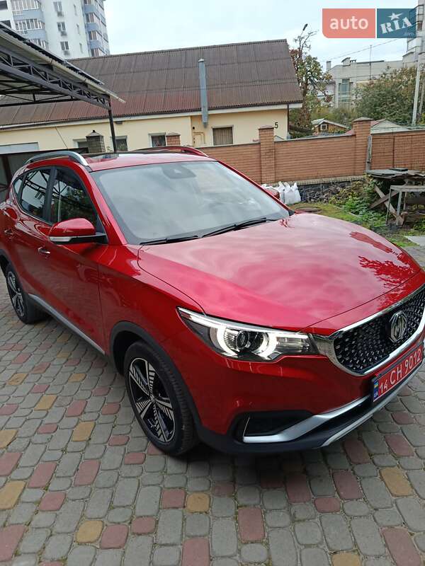 Внедорожник / Кроссовер MG ZS EV 2020 в Черкассах фото 2 Внедорожник / Кроссовер MG ZS EV 2020 в Черкассах