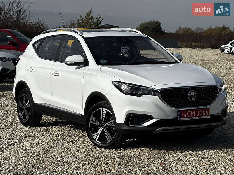 Внедорожник / Кроссовер MG ZS EV 2021 в Львове