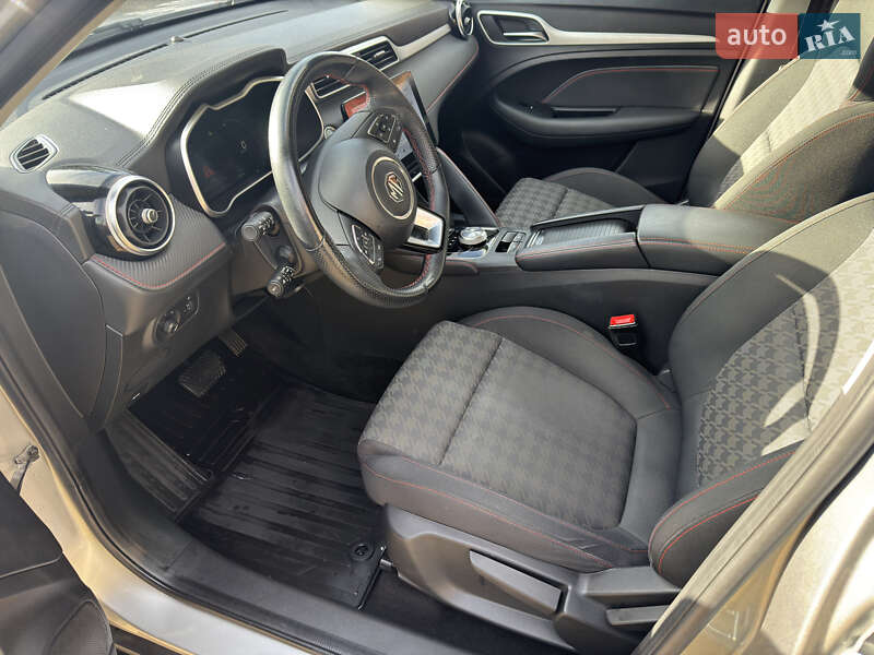 Внедорожник / Кроссовер MG ZS EV 2022 в Львове