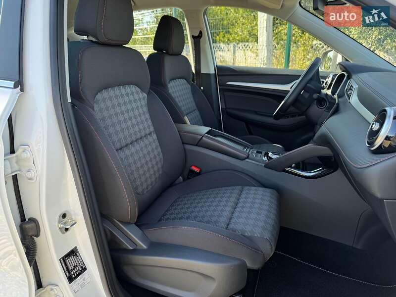 Внедорожник / Кроссовер MG ZS EV 2021 в Львове