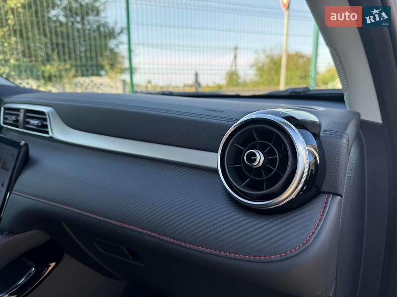 Внедорожник / Кроссовер MG ZS EV 2021 в Львове