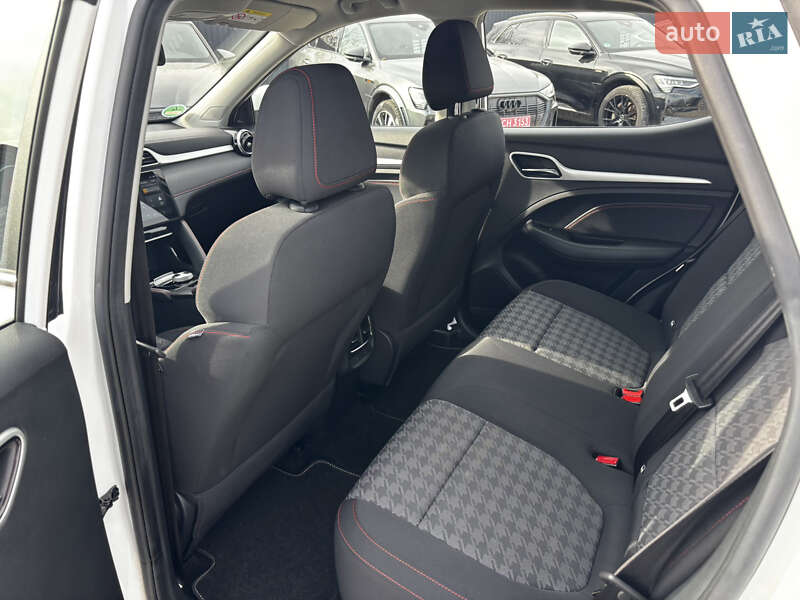 Внедорожник / Кроссовер MG ZS EV 2022 в Львове