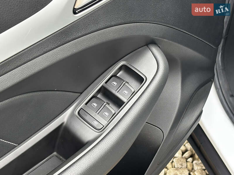 Внедорожник / Кроссовер MG ZS EV 2021 в Львове фото 16 Внедорожник / Кроссовер MG ZS EV 2021 в Львове