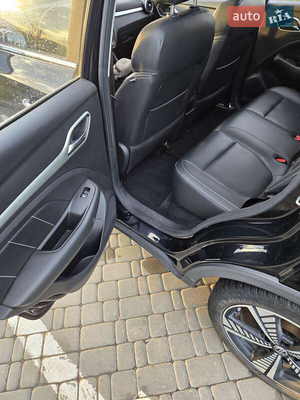 Позашляховик / Кросовер MG ZS EV 2019 в Вінниці