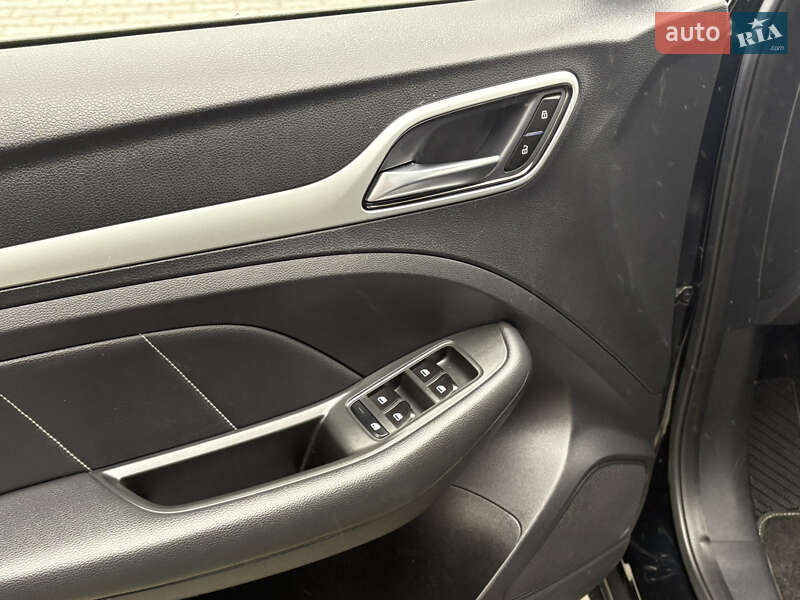 Позашляховик / Кросовер MG ZS EV 2020 в Львові