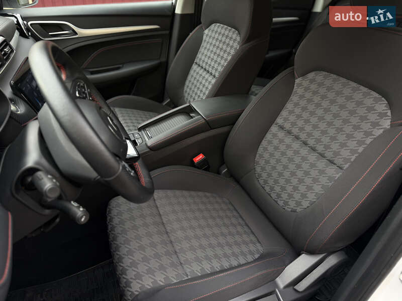 Внедорожник / Кроссовер MG ZS EV 2022 в Радивилове