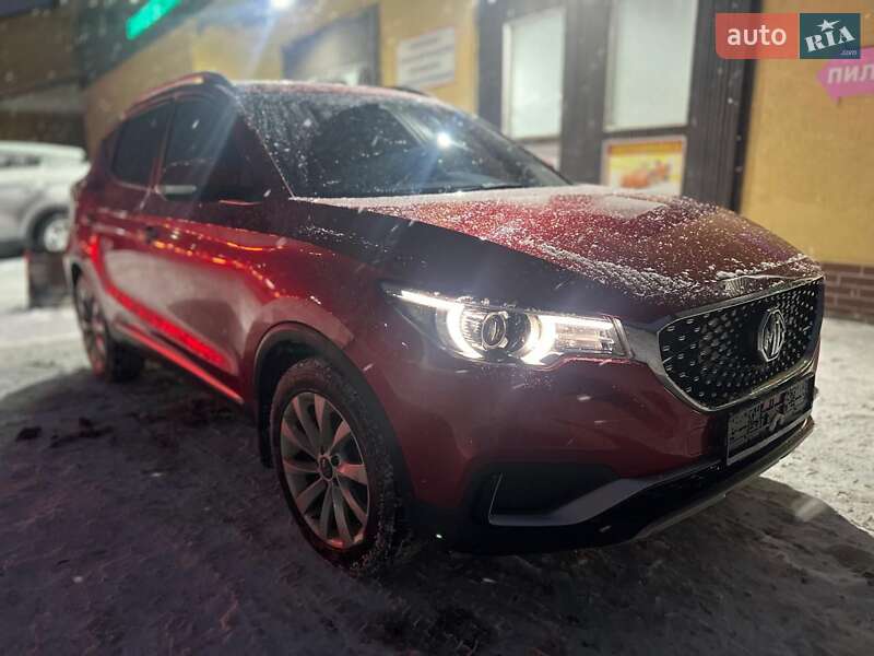 Внедорожник / Кроссовер MG ZS EV 2020 в Виннице фото 41 Внедорожник / Кроссовер MG ZS EV 2020 в Виннице