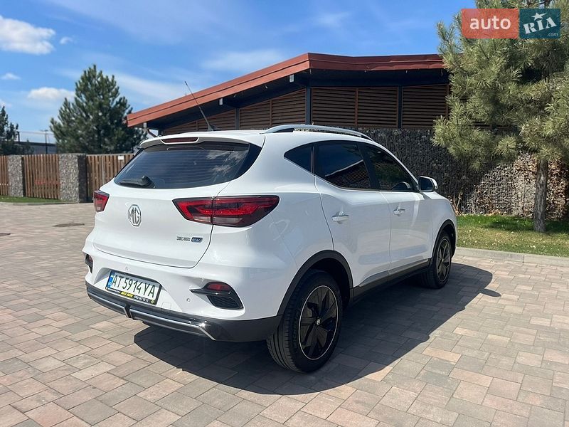 Позашляховик / Кросовер MG ZS EV 2021 в Івано-Франківську