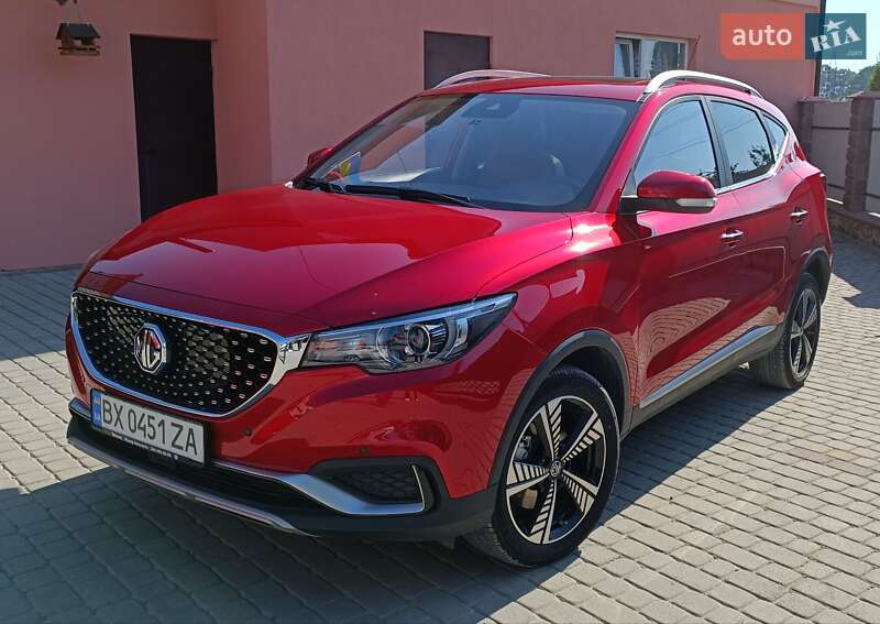 Седан MG ZS 2021 в 