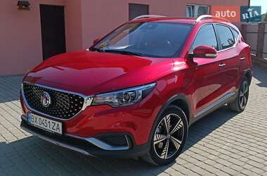 MG ZS 2021