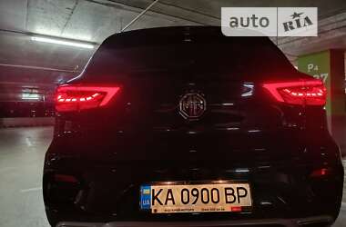 Седан MG ZS 2021 в 