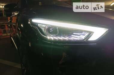 Седан MG ZS 2021 в 