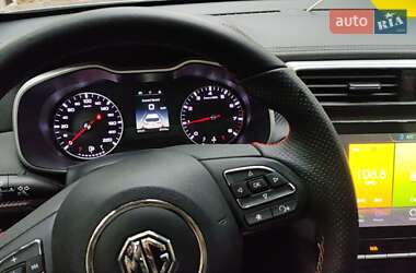 Седан MG ZS 2023 в 