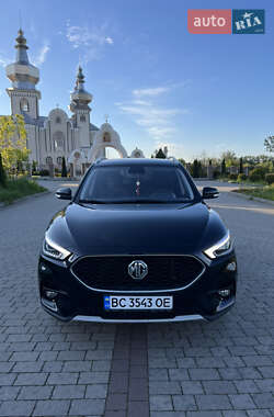 MG ZS 2021
