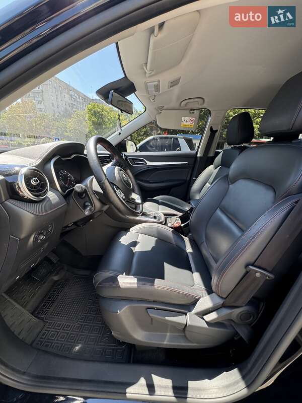 Внедорожник / Кроссовер MG ZS 2021 в Одессе