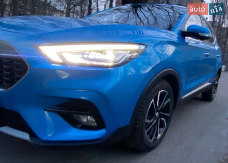 Внедорожник / Кроссовер MG ZS 2023 в Киеве