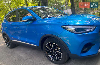 Внедорожник / Кроссовер MG ZS 2023 в Киеве