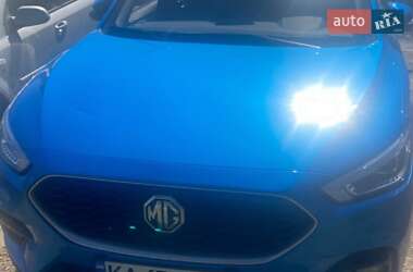 Внедорожник / Кроссовер MG ZS 2023 в 
