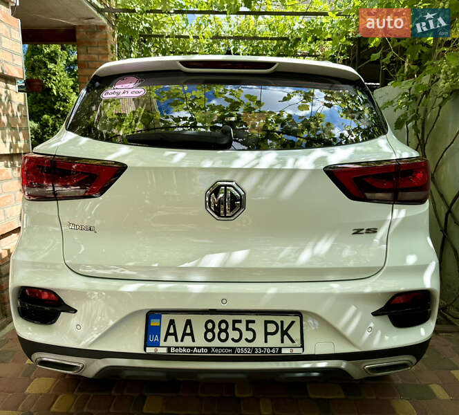 MG ZS 2021