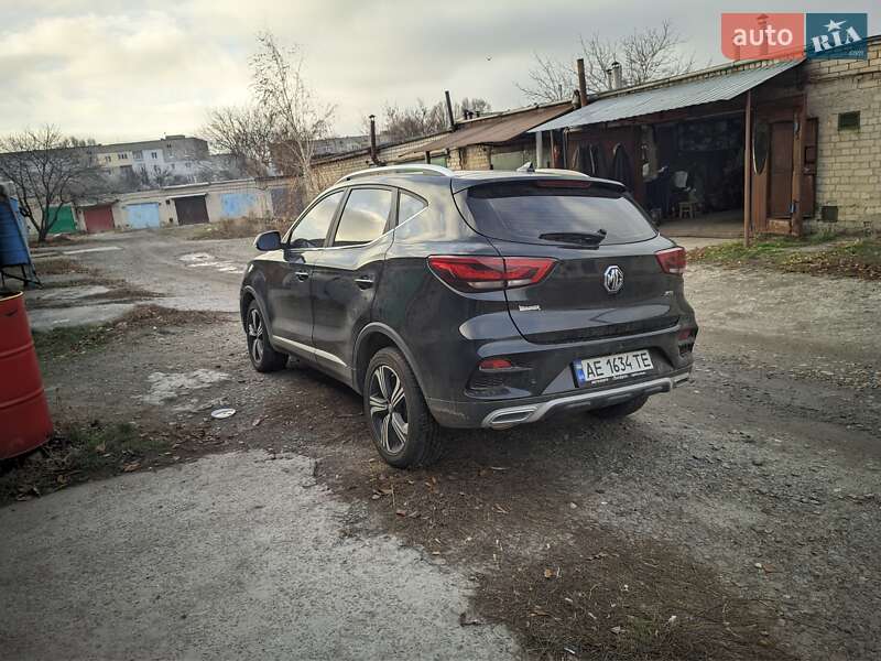 Внедорожник / Кроссовер MG ZS 2021 в Вольногорске