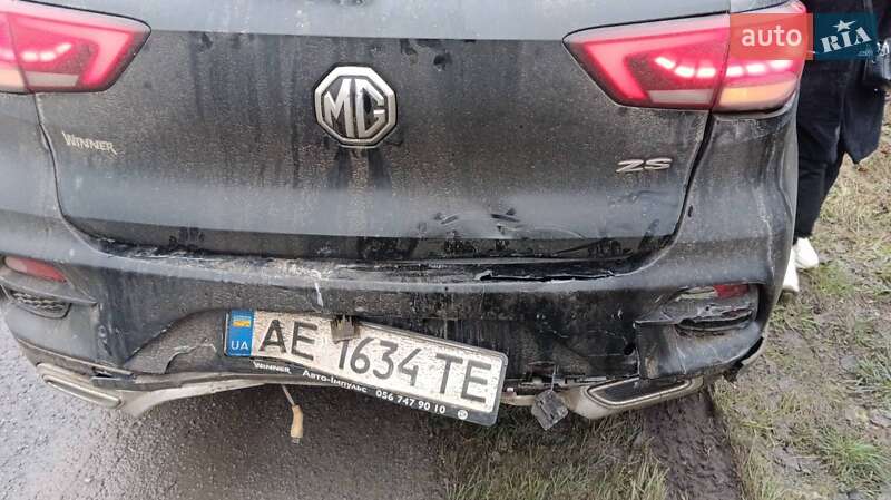 Внедорожник / Кроссовер MG ZS 2021 в Вольногорске