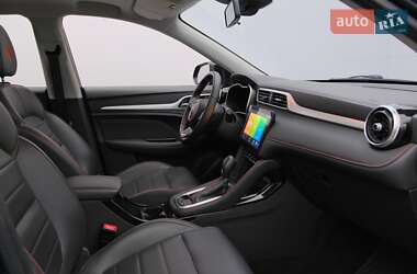 Позашляховик / Кросовер MG ZS 2022 в 
