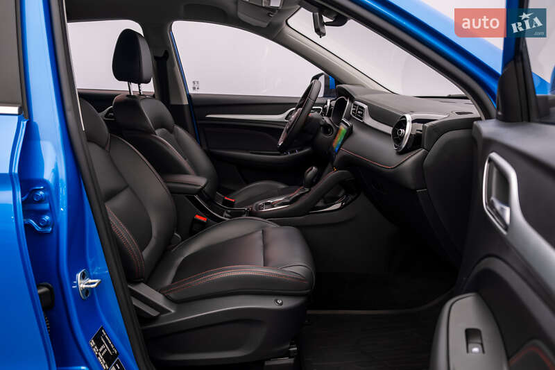 Внедорожник / Кроссовер MG ZS 2021 в Киеве