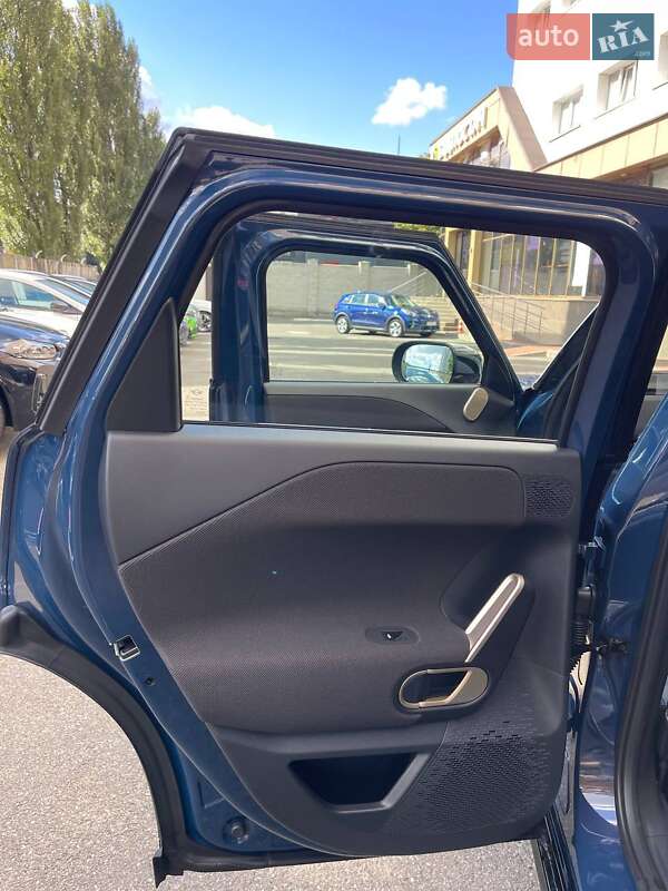 Внедорожник / Кроссовер MINI Aceman 2025 в Киеве