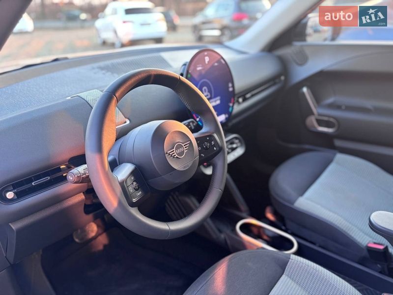 Внедорожник / Кроссовер MINI Aceman 2024 в Коломые фото 13 Внедорожник / Кроссовер MINI Aceman 2024 в Коломые