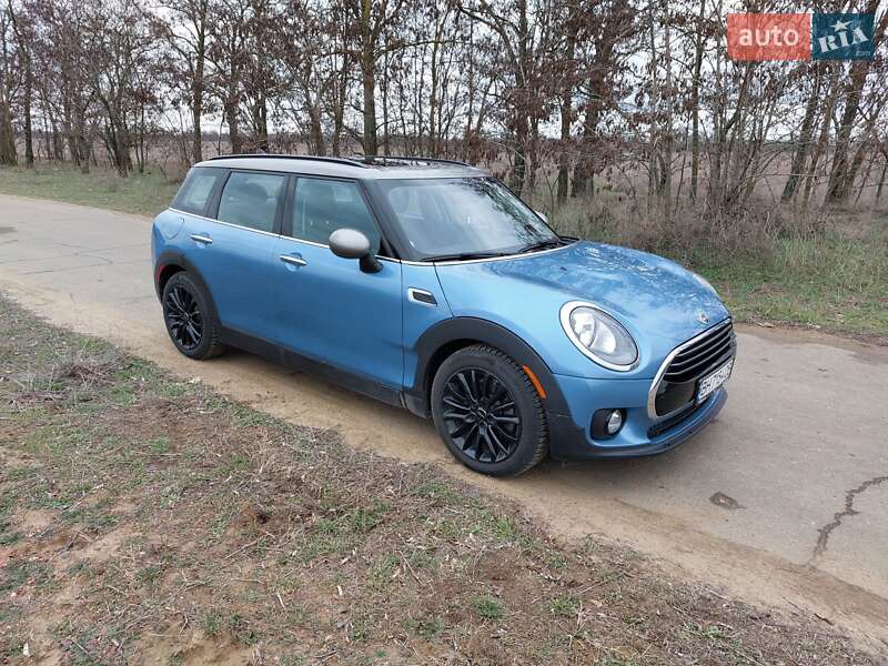 Хэтчбек MINI Clubman 2016 в Белгороде-Днестровском