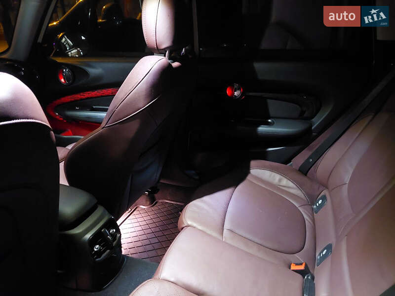 Універсал MINI Clubman 2016 в Києві фото 12 Універсал MINI Clubman 2016 в Києві