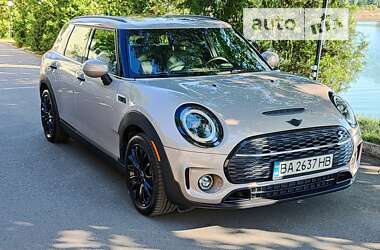 Универсал MINI Clubman 2021 в 
