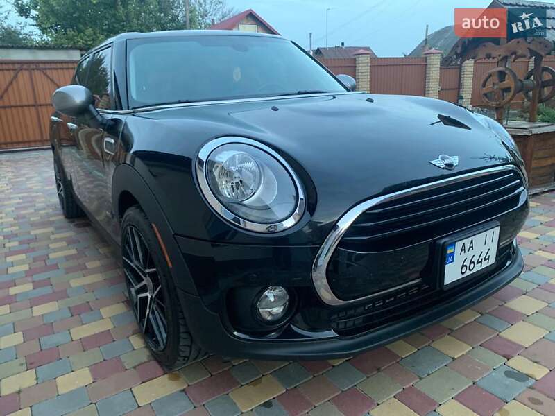 Универсал MINI Clubman 2017 в Староконстантинове