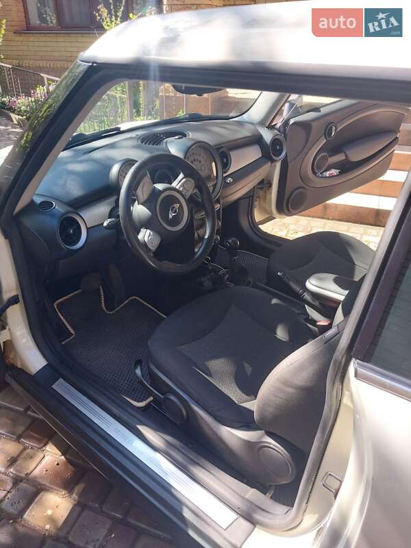Универсал MINI Clubman 2009 в Кривом Роге