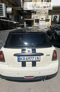 Универсал MINI Clubman 2009 в Киеве