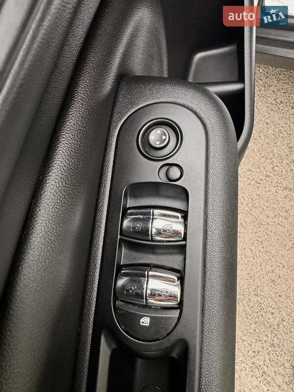 Универсал MINI Clubman 2017 в Одессе