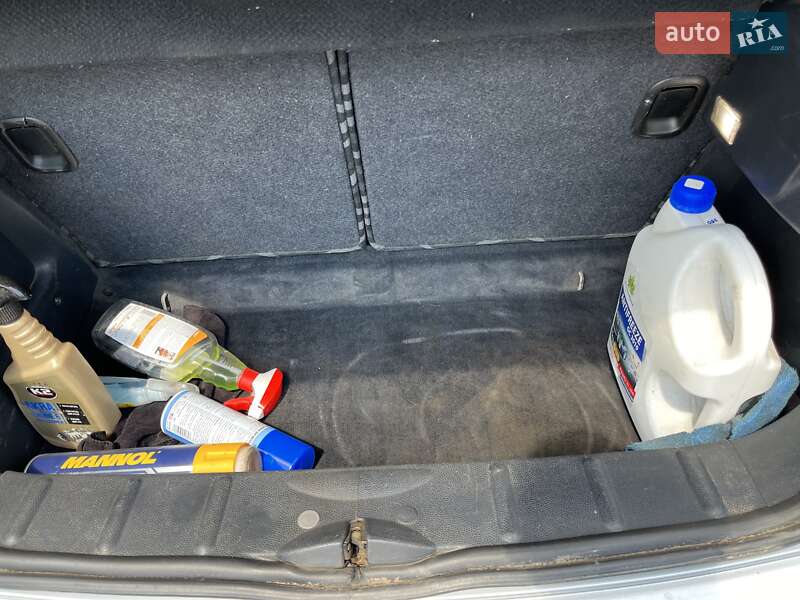 Хетчбек MINI Clubman 2004 в Одесі фото 5 Хетчбек MINI Clubman 2004 в Одесі