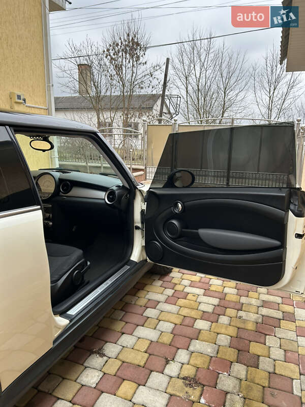 Универсал MINI Clubman 2010 в Иршаве