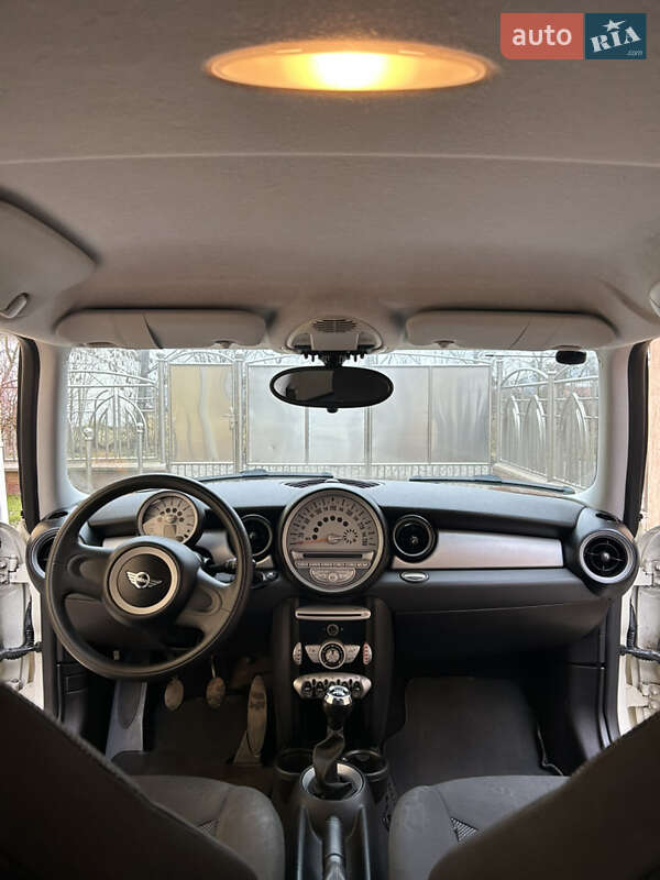 Универсал MINI Clubman 2010 в Иршаве