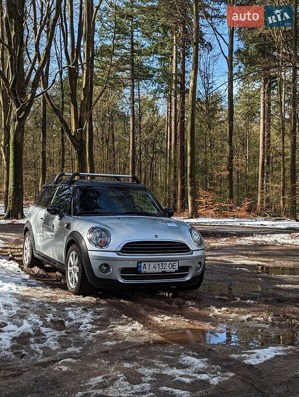 Универсал MINI Clubman 2010 в 