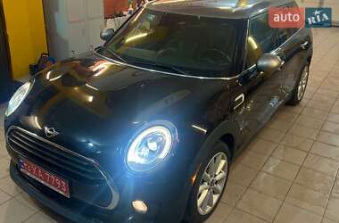 Универсал MINI Clubman 2016 в Киеве