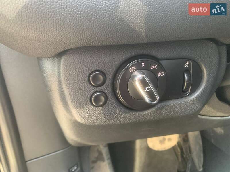 Универсал MINI Clubman 2017 в Староконстантинове