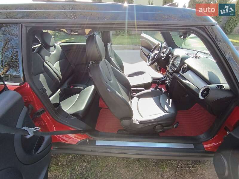 Универсал MINI Clubman 2012 в Киеве