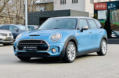 Универсал MINI Clubman 2017 в 