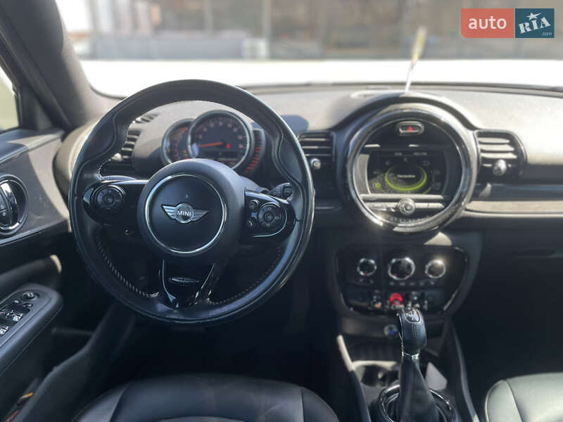 Универсал MINI Clubman 2016 в Киеве
