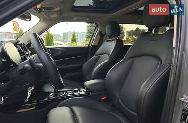 Універсал MINI Clubman 2021 в 